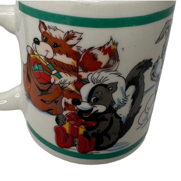 Vintage McCrorys Stores Chrismas Woodland Animal Winter Coffee Cup Mug - Picture 2 of 6